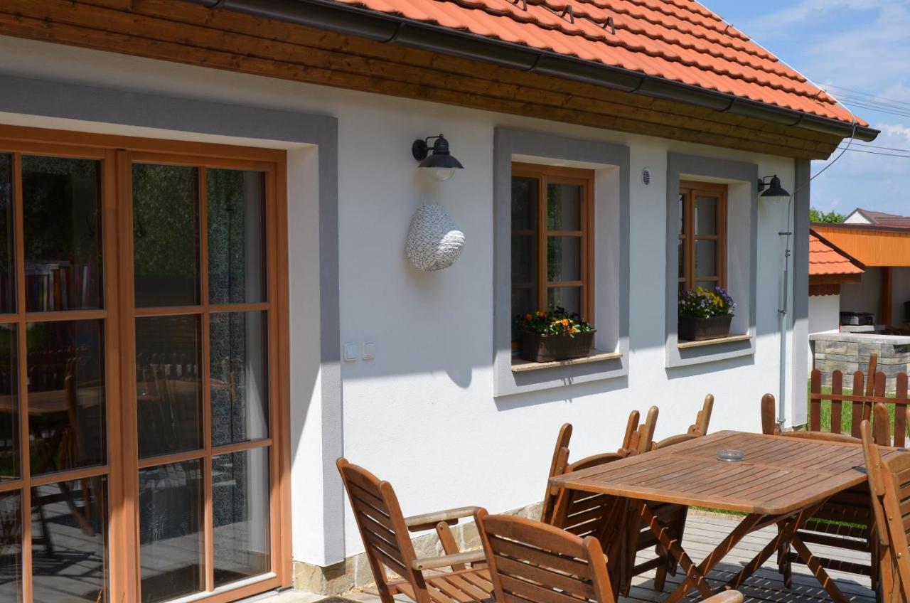 Apartmany Kojakovice - Trebon Jilovice ภายนอก รูปภาพ