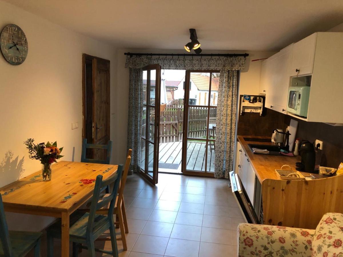 Apartmany Kojakovice - Trebon Jilovice ภายนอก รูปภาพ