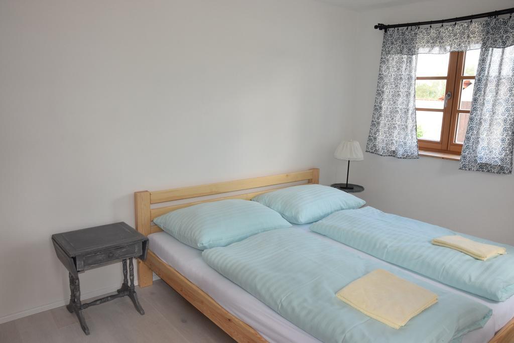 Apartmany Kojakovice - Trebon Jilovice ภายนอก รูปภาพ