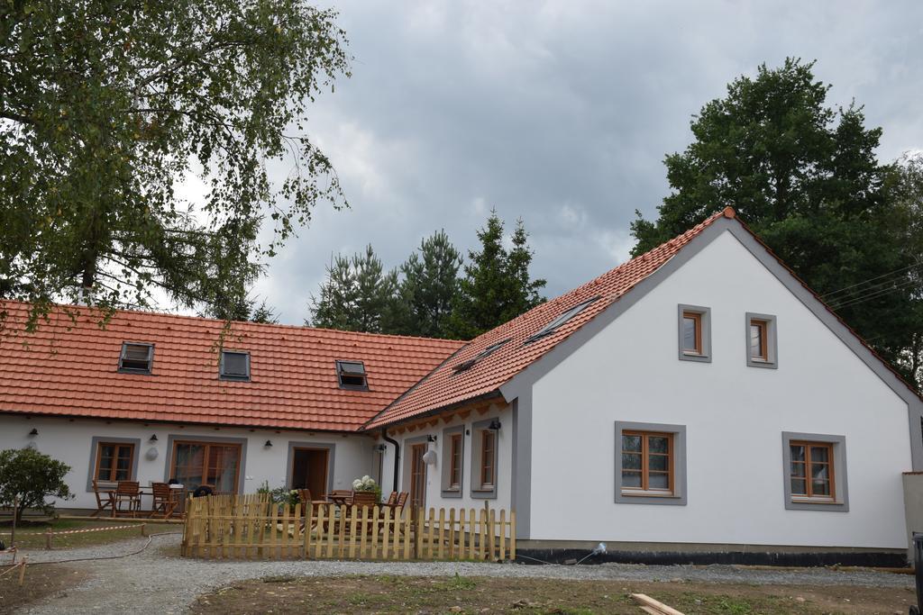 Apartmany Kojakovice - Trebon Jilovice ภายนอก รูปภาพ